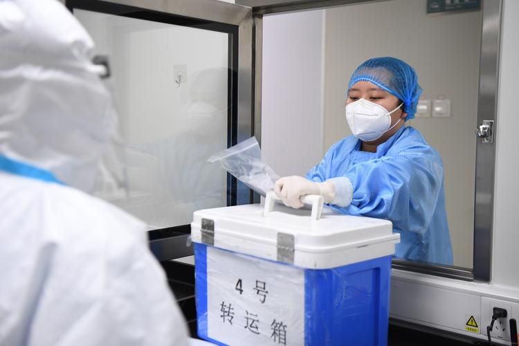 【3地新增境外输入15例均在龙感湖管理区_龙感湖管理区属于哪里管理】