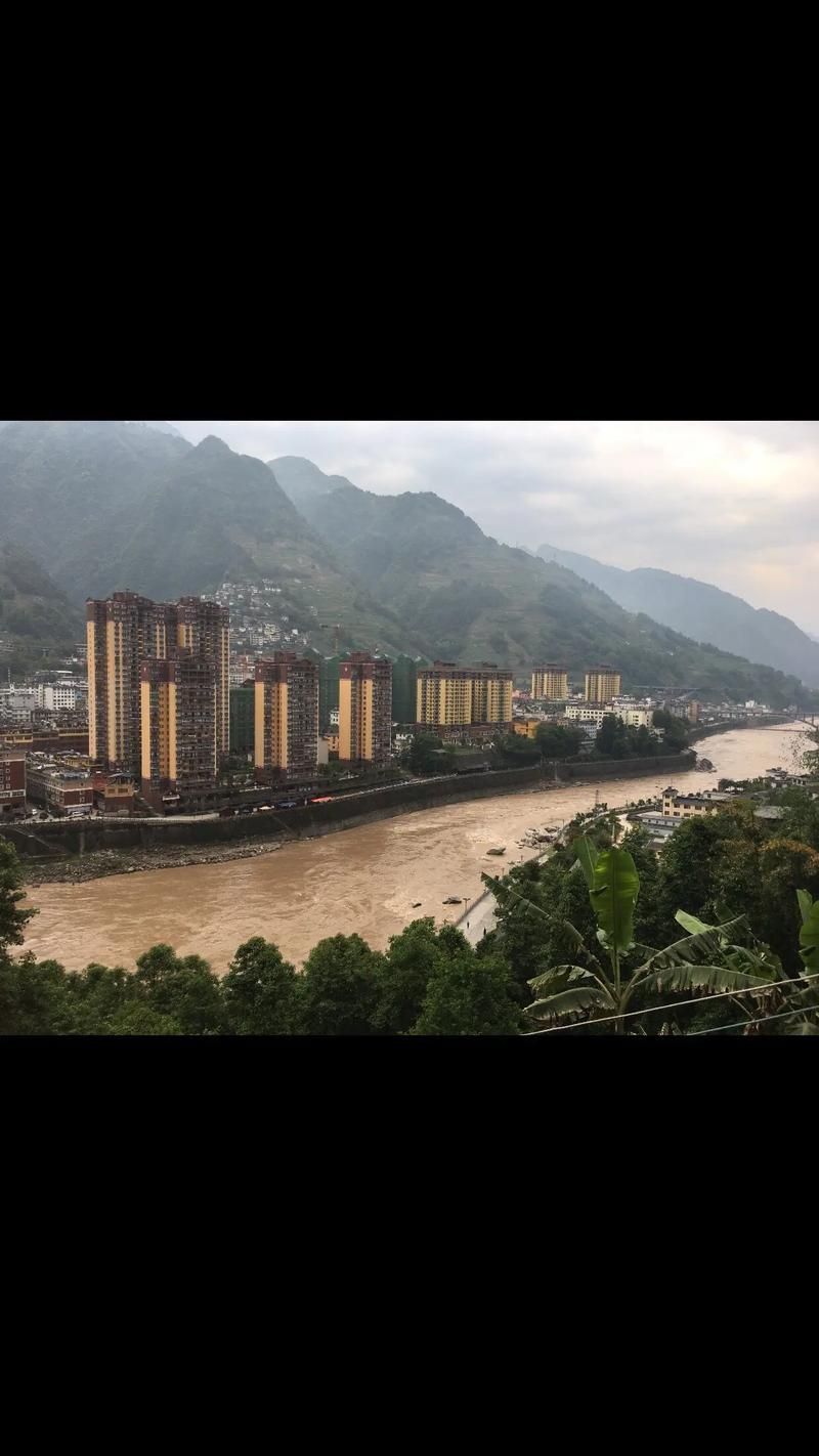 【疫情防控中风险地区云南怒江傈僳族自治州福贡县_怒江州福贡县是属于哪里】