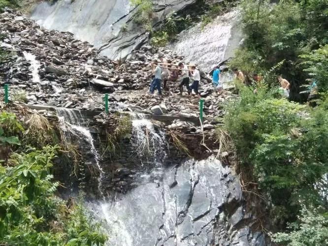 疫情视频最新陕西安康平利县_安康平利县暴雨
